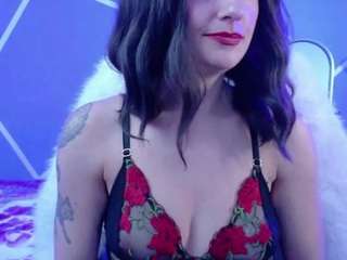 sylvianyvelle Live Webcam on CamSoda