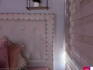 Live cam show with ateneaklett1