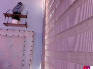 Live cam show with ateneaklett1
