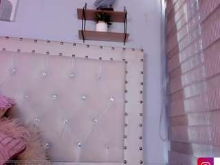 Live cam show with ateneaklett1