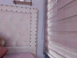 Live cam show with ateneaklett1