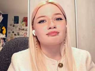 Live webcam model kelleputzel on Soda Cams