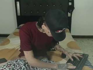 maxx-bigcock06 live cam profile