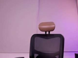 Nahia-Baker live cam — ass clapping, brown eyes, deepthroat