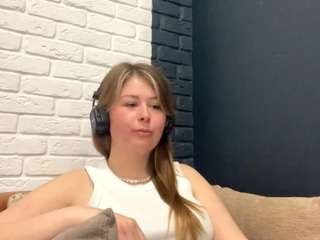 nievesgraeser Live Webcam on CamSoda