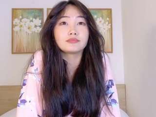 pinkyblooom Live Webcam on CamSoda