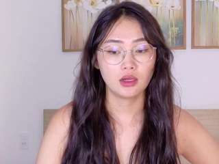 le modèle pinkyblooom est en webcam porno dans un show sur le site camsoda, il possède les tags suivants: ass,orgasm,young adult,toys,teen 18,skinny,shaved pussy,pussy,no smoking,brown eyes,no drinking,nature,natural,lovense,full nudity,feet,doggy style,hd