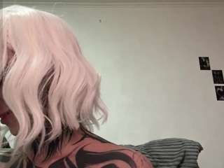 sherrellrevell live cam profile