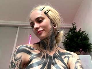 sherrellrevell live cam profile