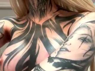 sherrellrevell's CamSoda show and profile