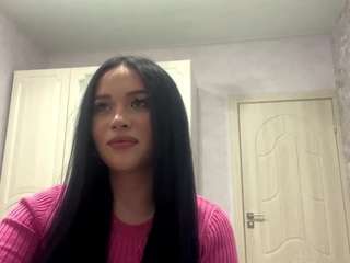 Live webcam model twannasoucier on Soda Cams