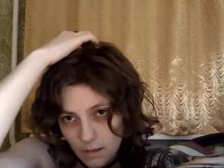 yourcurlybaby live cam profile