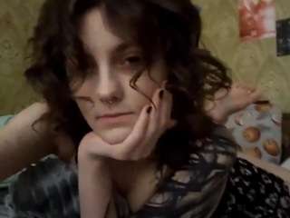 Live webcam model yourcurlybaby on Soda Cams