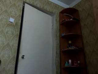 yourcurlybaby webcam