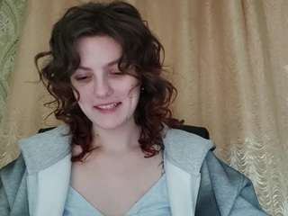 Live stream of yourcurlybaby