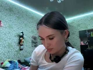 Live webcam model margertziegel on Soda Cams