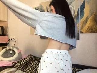 Live webcam model carminabaruffa on Soda Cams