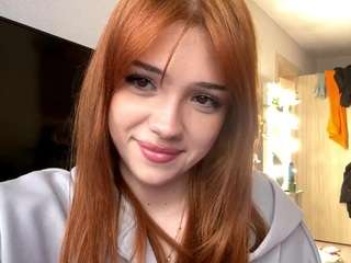 carminabaruffa live cam profile