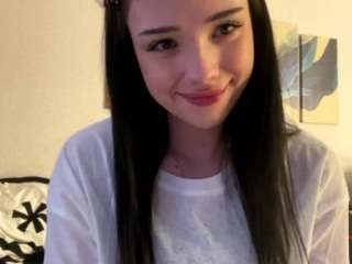 carminabaruffa Live Webcam on CamSoda