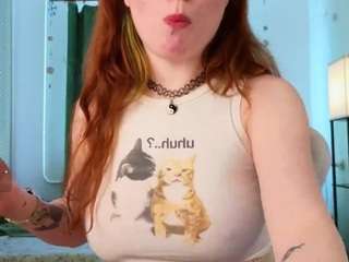 gingercute17's CamSoda show and profile