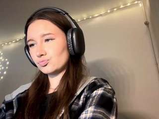 laurynvial Live Webcam on CamSoda