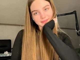 lizrobert Live Webcam on CamSoda