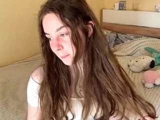 Model ini sedang live sekarang. lizrobert