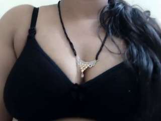 Shivanibhabhi live cam preview