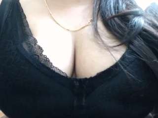 Shivanibhabhi live cam preview