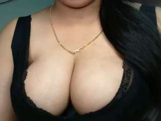 Shivanibhabhi live cam preview