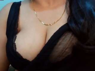 Shivanibhabhi live cam preview
