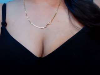 Shivanibhabhi live cam preview