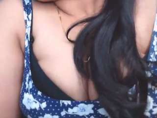 Shivanibhabhi live cam preview