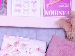 ivanna-velvet webcam