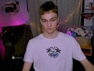 john-lik's CamSoda show and profile