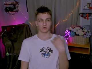 john-lik's CamSoda show and profile