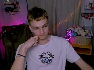 john-lik's CamSoda show and profile