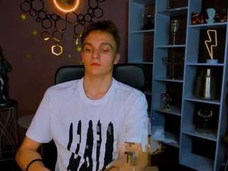 john-lik webcam model