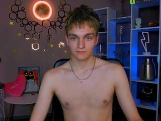 Ten model jest teraz na żywo. john-lik