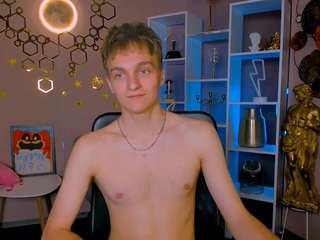 Este modelo está ao vivo agora. john-lik