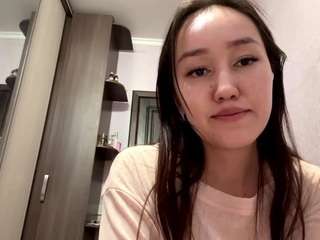 lilyrelles live cam profile