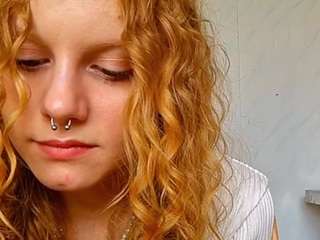 le modèle salenajipson est en webcam porno dans un show sur le site camsoda, il possède les tags suivants: amateur,sexy,anal,natural,nature,no drinking,no smoking,public,skinny,lesbian,solo,spank,squirter,strip,tease,wet,lush,massage,horny,bedroom