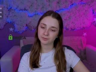 taya-doll live cam profile