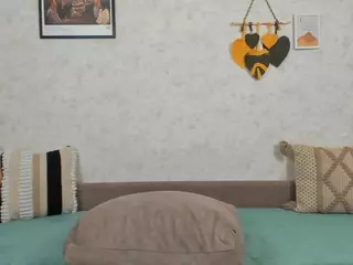 CheekyKitty's Live Sex Cam Show