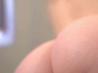 heybecky's CamSoda show and profile