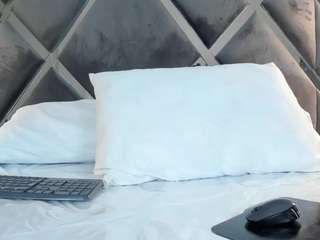 Live webcam model ivonnemillerr on Soda Cams