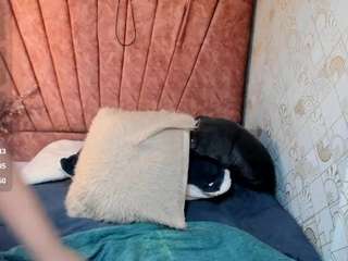 kiara-cruz live cam profile