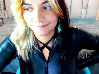 kiara-cruz