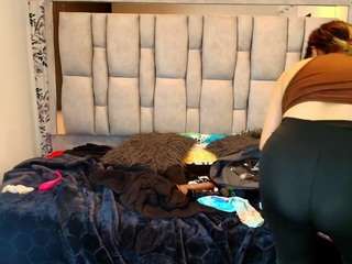 kiara-cruz live webcam show