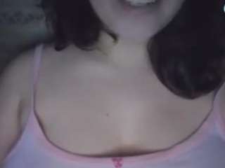 Live webcam model kittyjanelove on Soda Cams